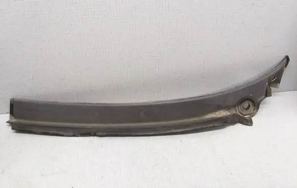 Volkswagen PASSAT B3 Wiper trim 357853829