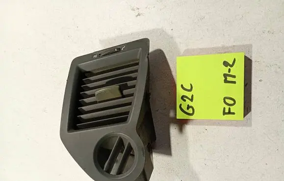 Renault Megane II Dash center air vent grill A1007010 31959X 300920
