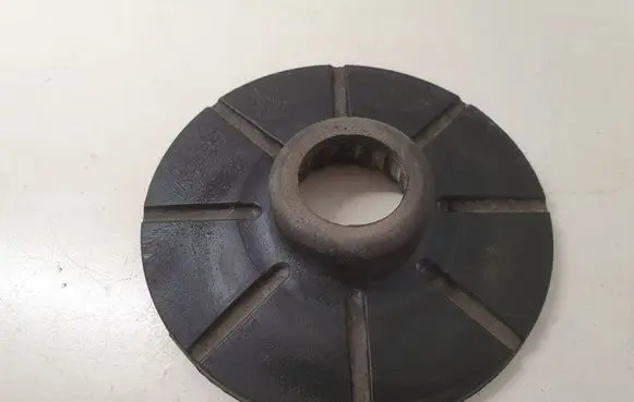 Opel Insignia A Rear coil spring rubber mount 9053849696