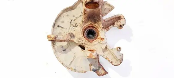 Skoda Octavia Mk2 (1Z) Front wheel hub