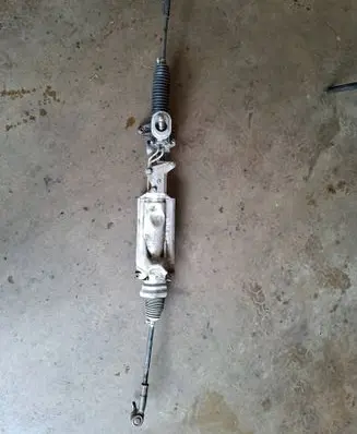 Volkswagen Golf IV Steering rack 1J1422701J