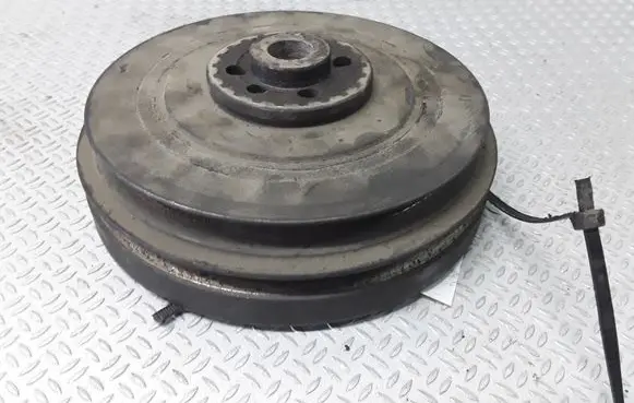 Volkswagen Transporter - Caravelle T4 Crankshaft pulley 074105251B