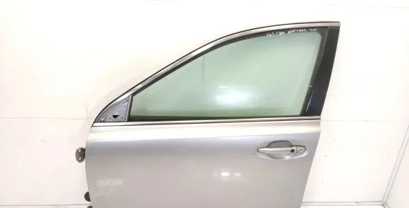Subaru Outback Front door