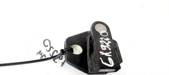 BMW 7 E38 Front door lock loop/hook striker 8150084
