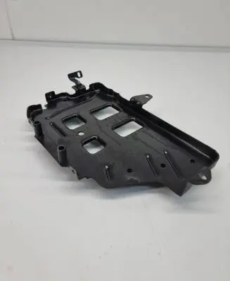 Land Rover Discovery Sport Intercooler pipe mounting bracket K8D26K767BA
