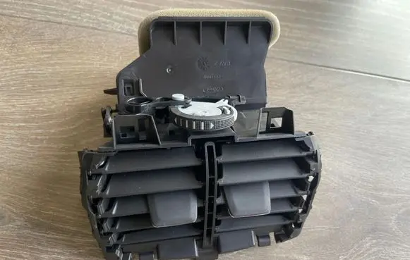 Ford Focus Other interior part LJ6B19C570AA3JA6