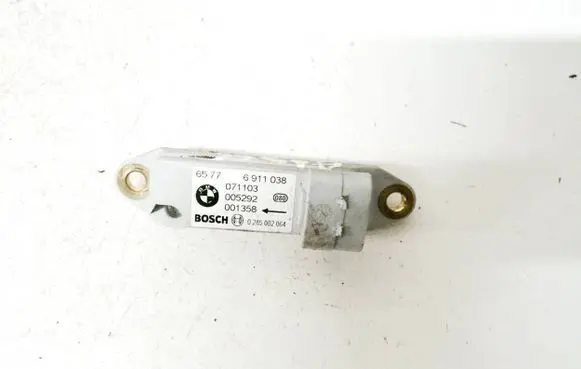 BMW X5 E53 Airbag deployment crash/impact sensor 65776911038 071103