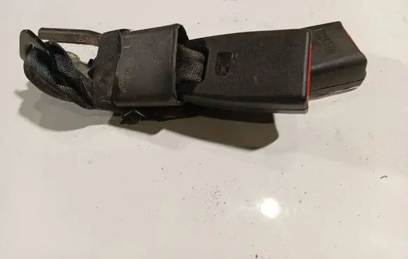 Subaru Forester SH Middle seatbelt (rear)