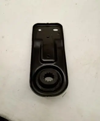 Ford Mustang VI Radiator mount bracket FR338K202