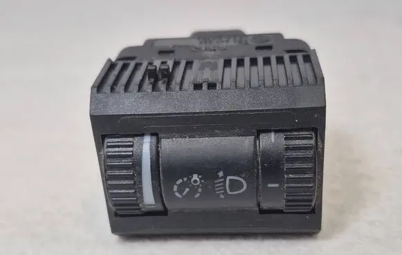 Volkswagen Transporter - Caravelle T5 Headlight level height control switch 7E0941333