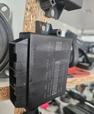 Skoda Fabia Mk2 (5J) Parking PDC control unit/module 5J0919475 09533312 604270