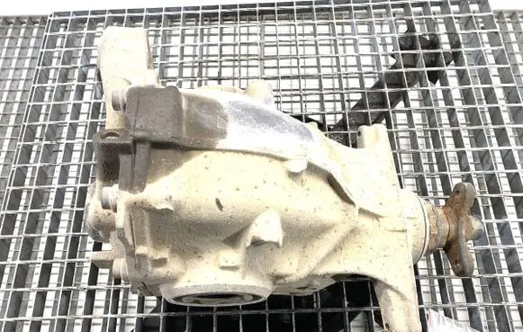 BMW 5 G30 G31 G38 Rear differential 7573819