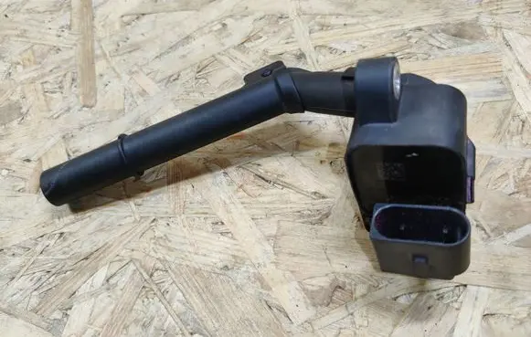 Mercedes-Benz B W246 W242 High voltage ignition coil A2709060500