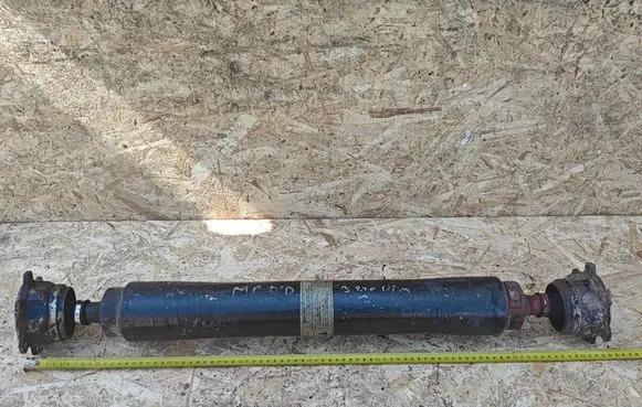 Mitsubishi Pajero Rear driveshaft/prop shaft