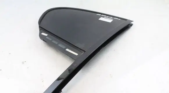 BMW 7 G11 G12 Rear vent window glass 7373896 51357373896