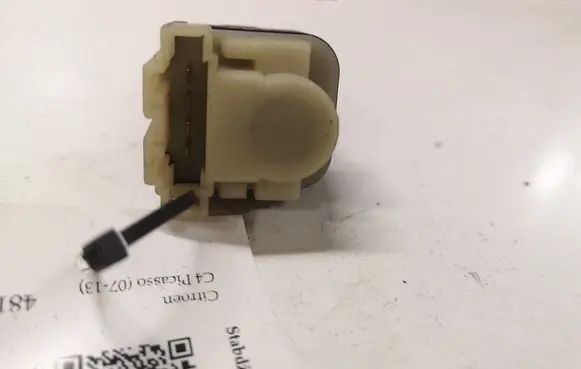 Volkswagen Golf V Brake pedal sensor switch 52500533 JL52500533