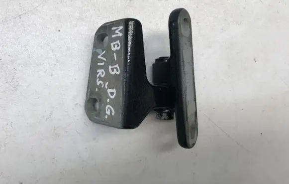 Mercedes-Benz B W245 Rear door upper hinge