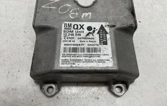 Opel Zafira B Airbag control unit/module 13246046