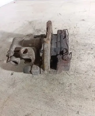 Renault Espace IV Rear brake caliper