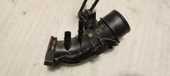 Dacia Sandero III Air intake duct part 165763262R