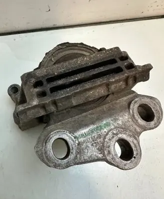 Ford Transit Engine mount bracket 6c116f012