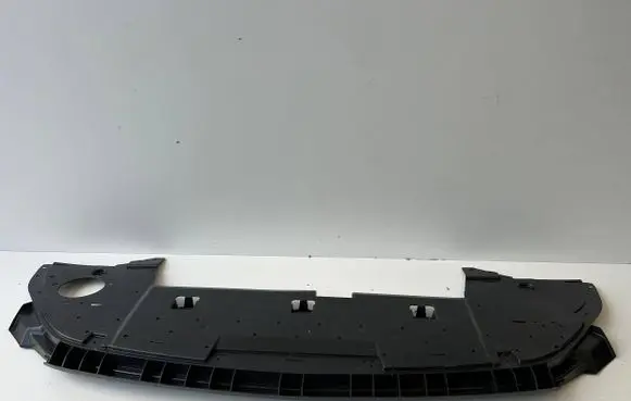 Opel Astra L Front bumper skid plate/under tray 9840237680