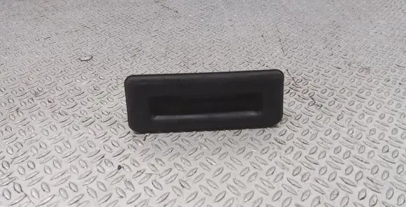 Skoda Fabia Mk2 (5J) Tailgate opening switch 