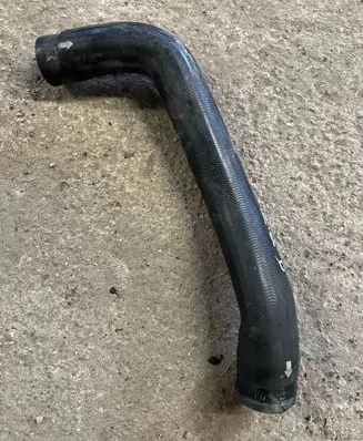 Opel Frontera B Engine coolant pipe/hose