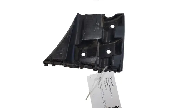 Volvo V40 Front bumper mounting bracket 31425110