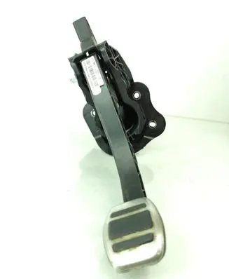 Peugeot 208 II Clutch pedal 9676728880 9809425480
