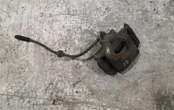 Opel Mokka X Front brake caliper