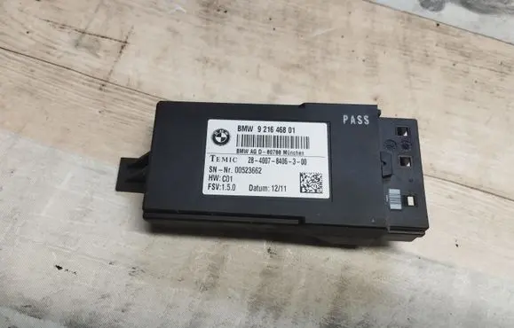 BMW 5 GT F07 Seat heating relay 921646801