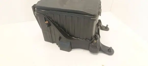 Audi Q3 8U Battery tray 8U0915333