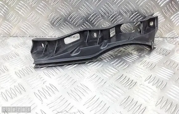 Volkswagen PASSAT B6 Front bumper mounting bracket 3C0807890