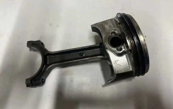 Chevrolet Camaro Piston 12654243