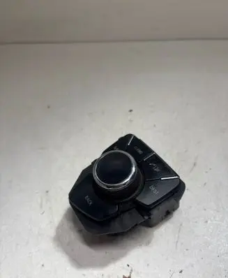 Opel Insignia A Multifunctional control switch/knob 13310070