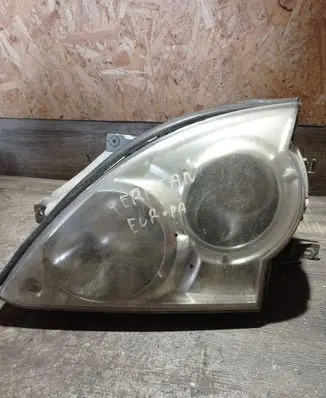 Hyundai Terracan Headlight/headlamp