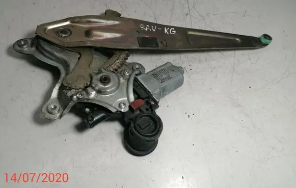 Toyota RAV 4 (XA20) Rear door window regulator with motor 8571042070 2621000940
