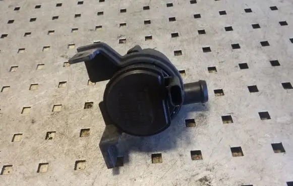 Jaguar XF X260 Electric auxiliary coolant/water pump GX738B503BB