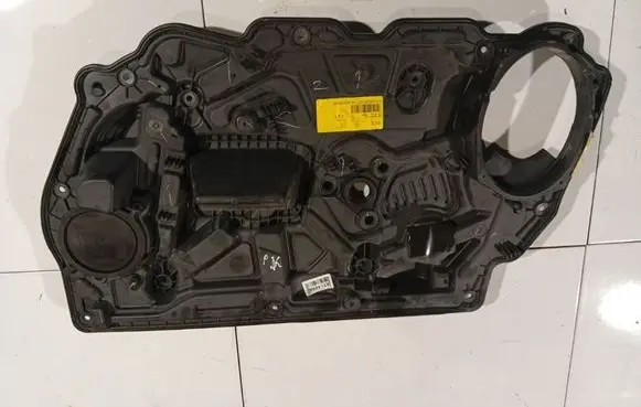 Chrysler Sebring (JS) Front door electric window regulator