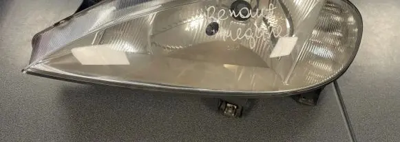 Renault Megane I Headlight/headlamp 7700427872G 67743570