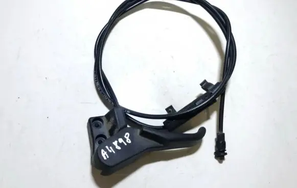 Volkswagen PASSAT B5.5 Engine bonnet (hood) release handle 3b1823533