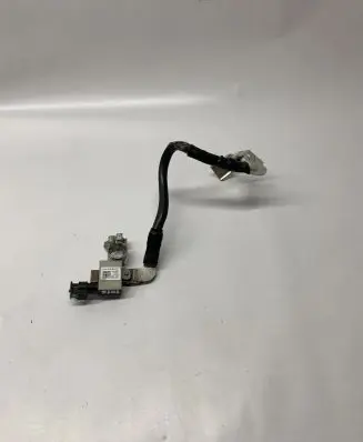 Volkswagen Jetta VII Negative earth cable (battery) 5Q0915181K