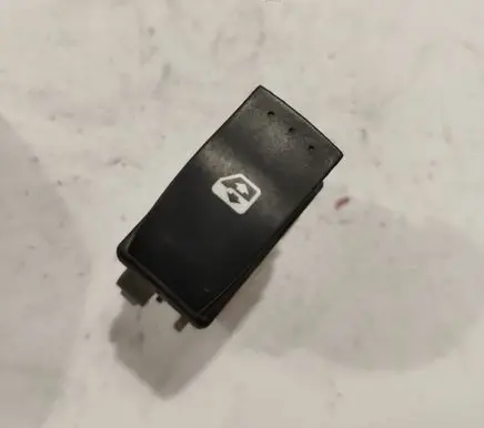 Renault Laguna II Electric window control switch 220510B