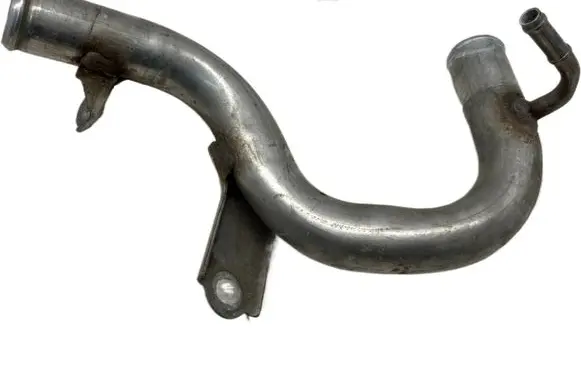 Toyota Auris E180 Engine coolant pipe/hose OYT25769