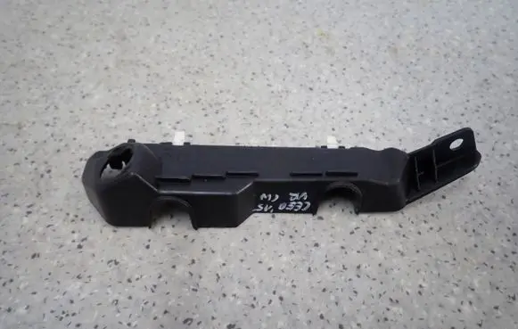 KIA Ceed Fender mounting bracket 86516A2000