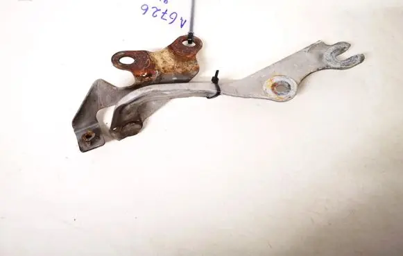 Mazda Premacy Engine bonnet/hood hinges