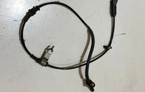 Ford Mustang VI ABS brake wheel speed sensor FR3C2C205AC