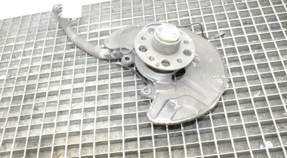 Mercedes-Benz SL R230 Front wheel hub