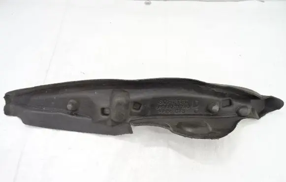 Citroen DS3 Fender foam support/seal 9684071780